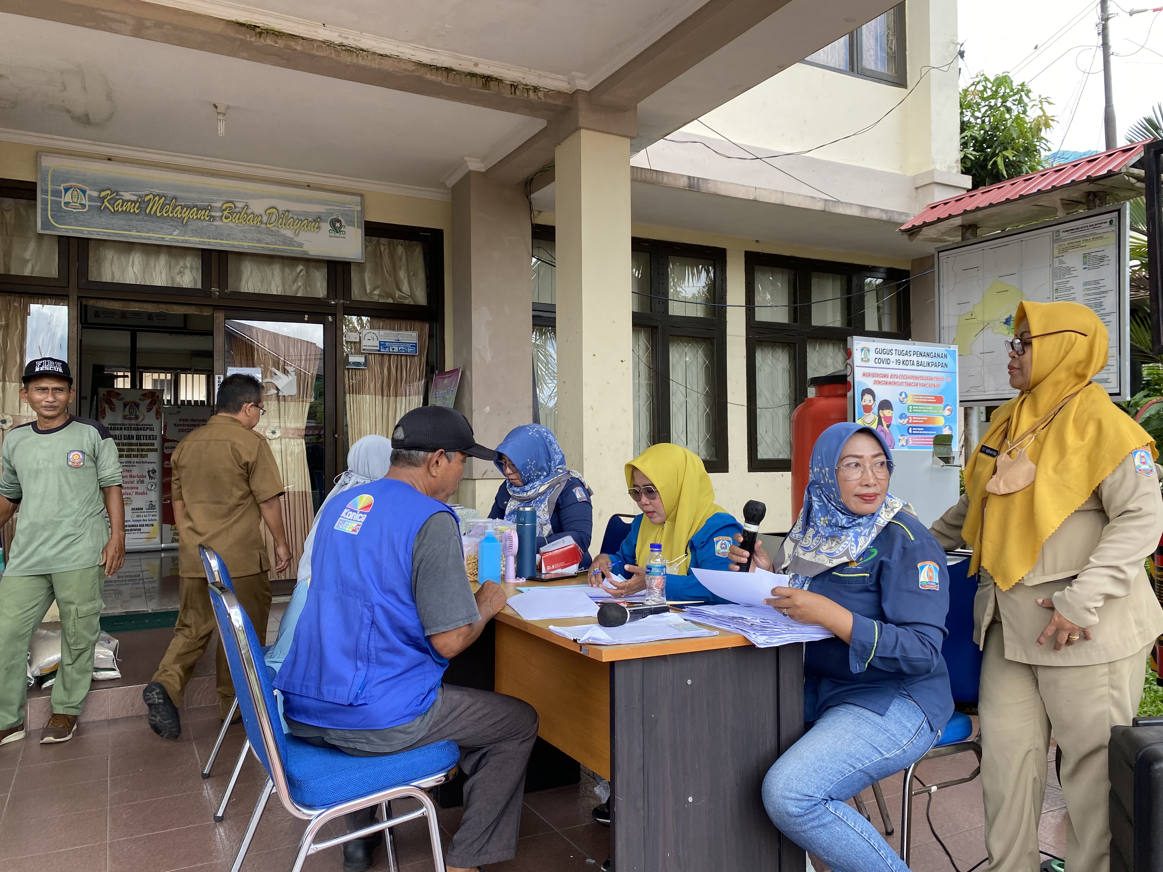 Distribusi Bantuan Pangan 320 KPM PKH dan BPNT Kelurahan Sumber Rejo